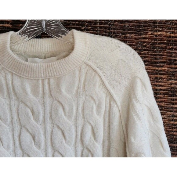 NWT Aerie Unreal Cable Knit Sweater Women's Small Cream Oversized Fisherman New - Picture 3 of 7